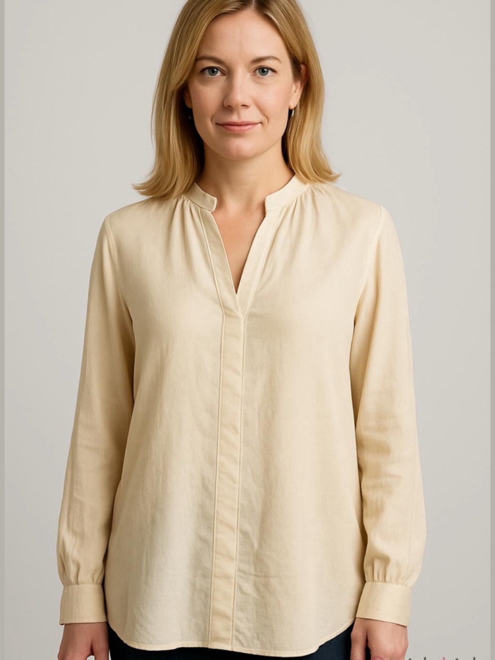 J.Jill - 100% Silk Cream Blouse - V‑Neck Long Sleeve Top - Size Medium